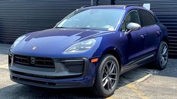 2025 Porsche Macan T