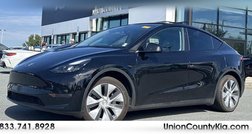 2023 Tesla Model Y Base