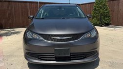 2020 Chrysler Voyager LX