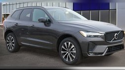 2025 Volvo XC60 B5 Core Dark Theme