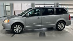 2014 Chrysler Town and Country Touring