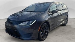 2020 Chrysler Pacifica Limited Red S