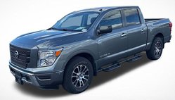 2021 Nissan Titan SV