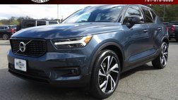 2022 Volvo XC40 T5 R-Design