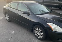 2011 Nissan Altima BASE