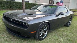 2015 Dodge Challenger SXT Plus