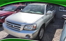 2005 Toyota Highlander V6 2WD with 3rd-Row Seat