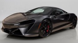 2023 McLaren Artura Base