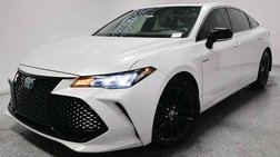 2019 Toyota Avalon Hybrid XSE