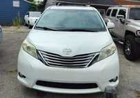 2015 Toyota Sienna XLE Premium