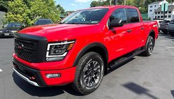2022 Nissan Titan Platinum Reserve