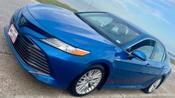 2019 Toyota Camry Hybrid XLE
