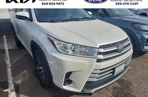 2018 Toyota Highlander LE