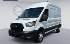 2023 Ford Transit 250