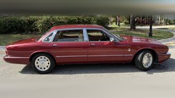 2000 Jaguar XJ-Series Vanden Plas