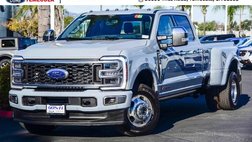 2025 Ford Super Duty F-350 Platinum