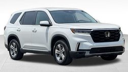 2023 Honda Pilot EX-L w/Rear Captain's Chairs