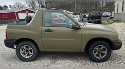 1999 Chevrolet Tracker Base