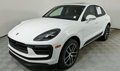 2025 Porsche Macan T