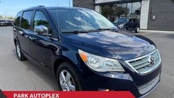 2014 Volkswagen Routan SEL Premium