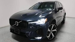 2022 Volvo XC60 B6 R-Design