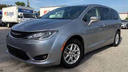 2020 Chrysler Pacifica Touring