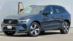2025 Volvo XC60 T8 Core Dark Theme