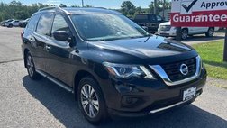 2020 Nissan Pathfinder S