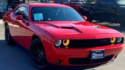 2017 Dodge Challenger SXT Plus