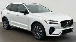 2023 Volvo XC60 B5 Plus Dark Theme