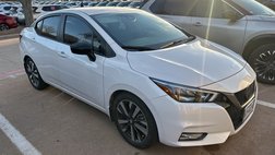 2020 Nissan Versa SR