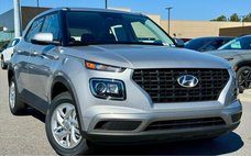 2025 Hyundai Venue SE