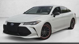 2019 Toyota Avalon Hybrid XSE
