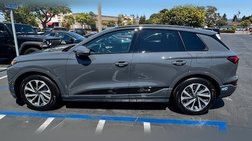 2025 Audi Q6 e-tron quattro Prestige