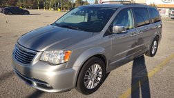 2015 Chrysler Town and Country Touring-L