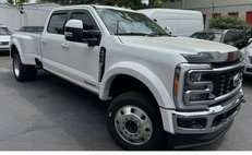 2023 Ford F-450 Super Duty Lariat