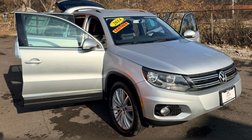 2014 Volkswagen Tiguan SE 4Motion