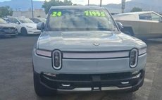 2024 Rivian R1T Adventure