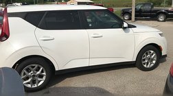 2022 Kia Soul S