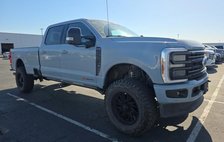 2025 Ford Super Duty F-350 Platinum