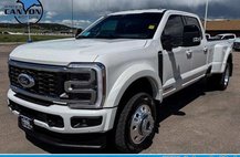 2026 Ford F-450 Super Duty Platinum