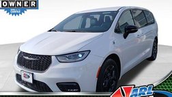 2024 Chrysler Pacifica Hybrid S Appearance