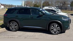2025 Nissan Pathfinder Platinum