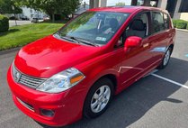 2008 Nissan Versa SL Hatchback