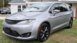 2019 Chrysler Pacifica Touring Plus