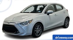 2020 Toyota Yaris Hatchback LE