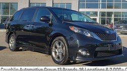 2014 Toyota Sienna SE 8-Passenger