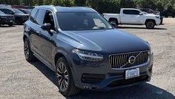 2022 Volvo XC90 T6 Momentum 7-Passenger