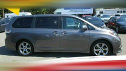 2013 Toyota Sienna SE 8-Passenger