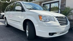 2009 Chrysler Town and Country Touring